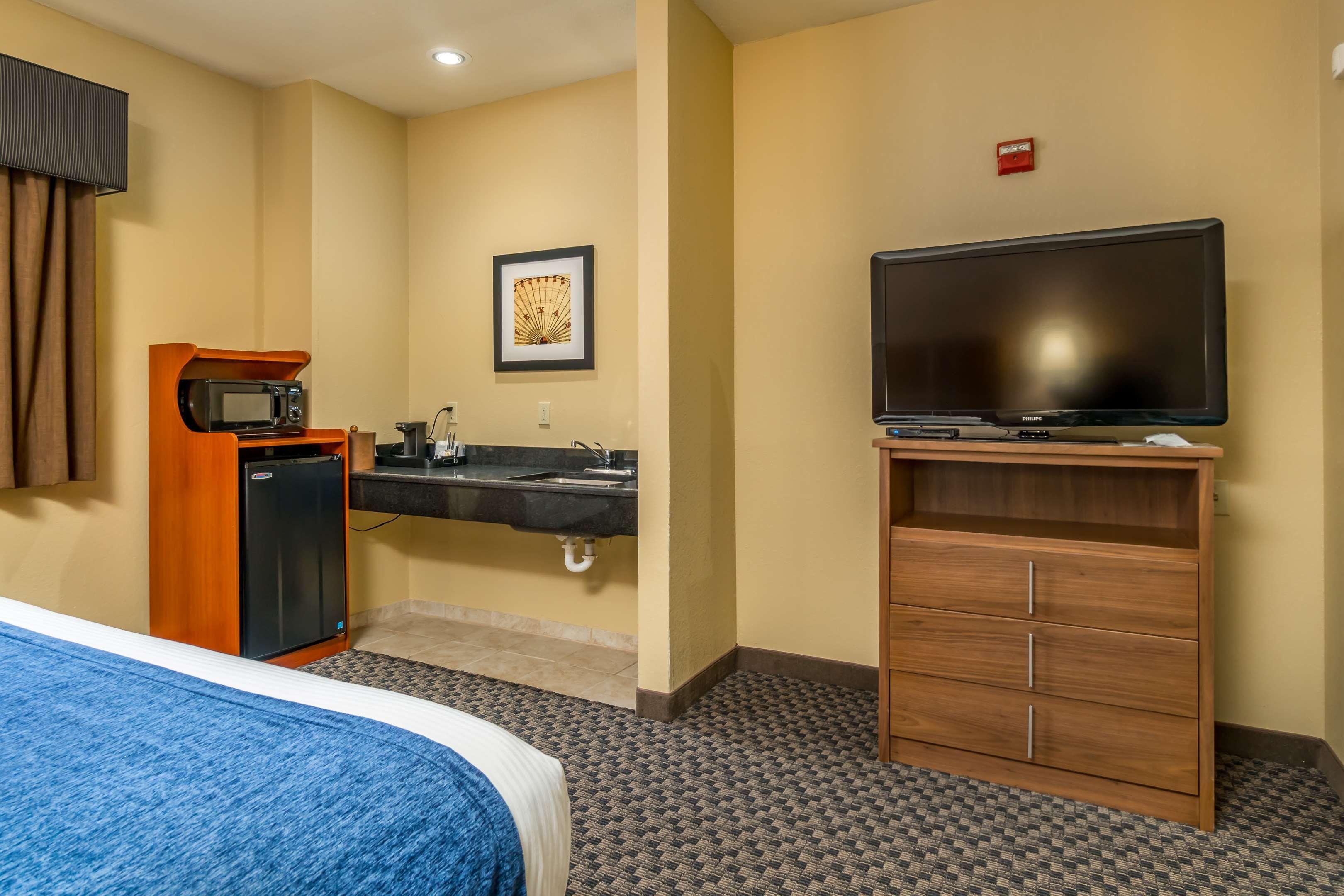 Best Western Plus Shamrock Inn & Suites Dış mekan fotoğraf