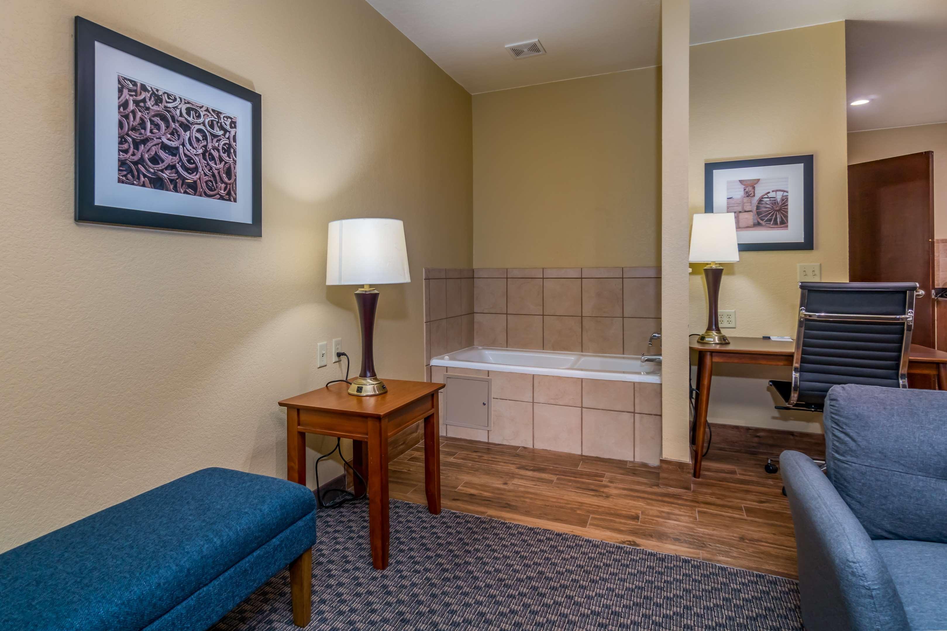 Best Western Plus Shamrock Inn & Suites Dış mekan fotoğraf