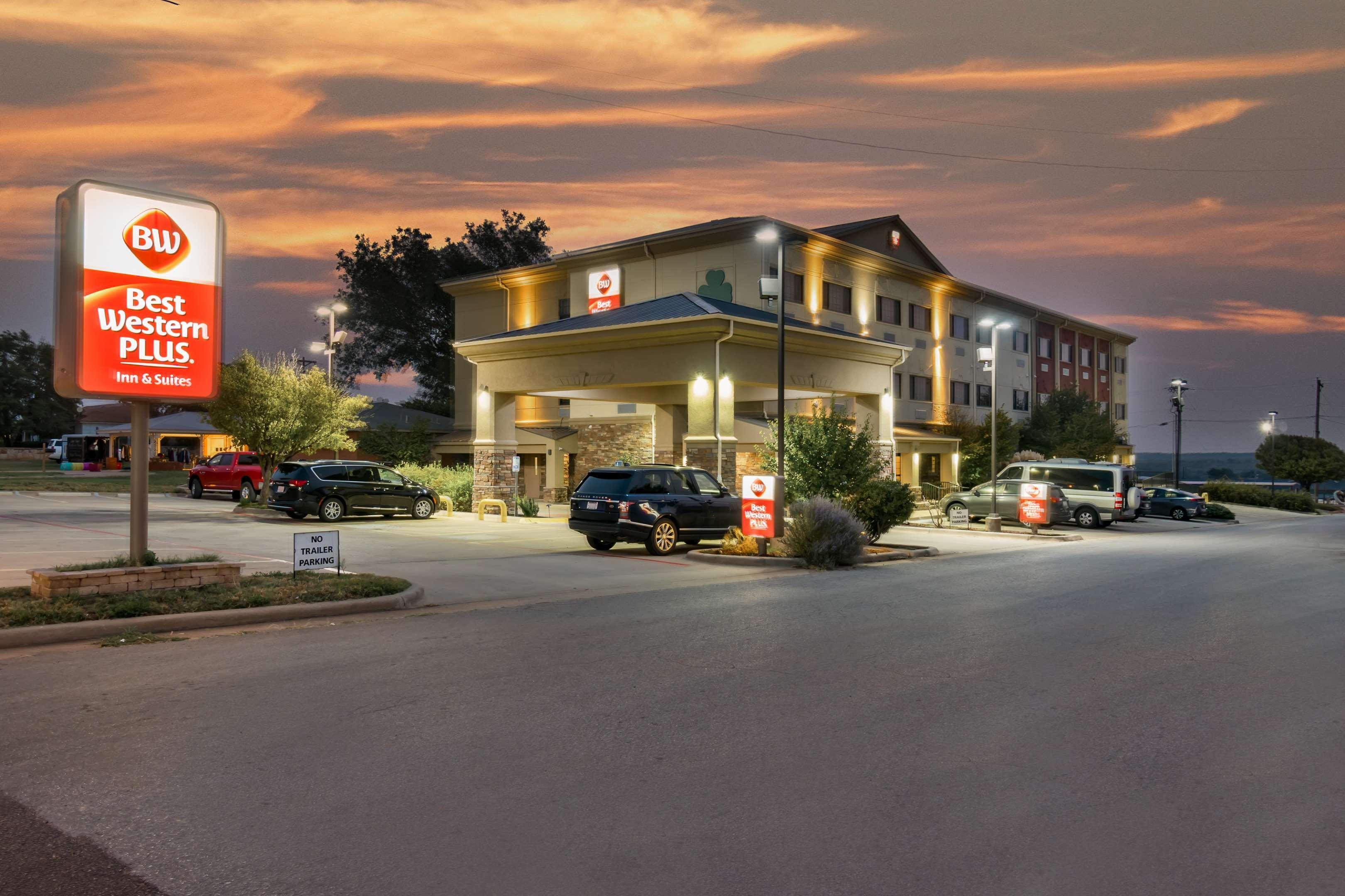 Best Western Plus Shamrock Inn & Suites Dış mekan fotoğraf